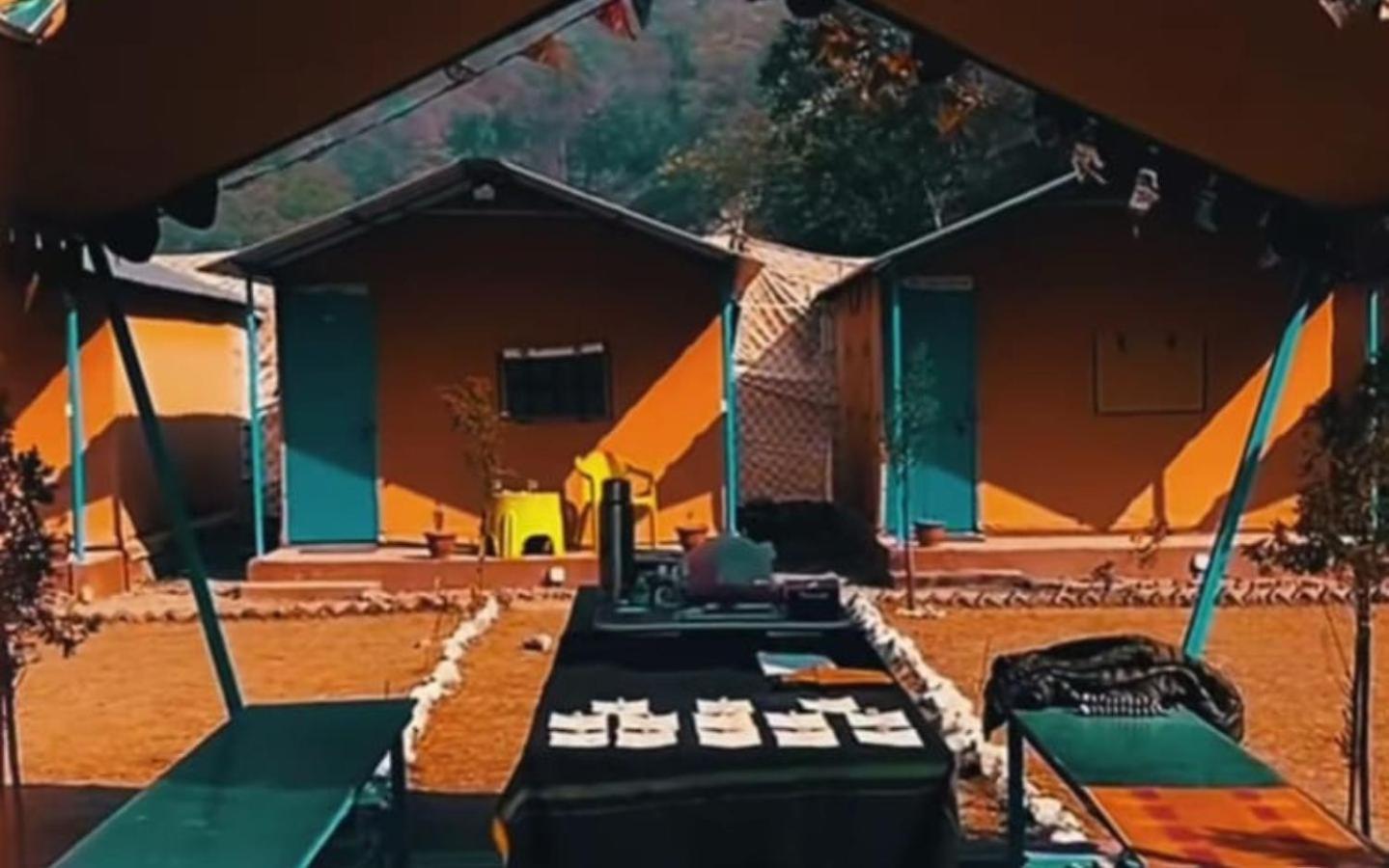 Riverside Glamping By Stayapart X Elephant Brook Bijni Extérieur photo