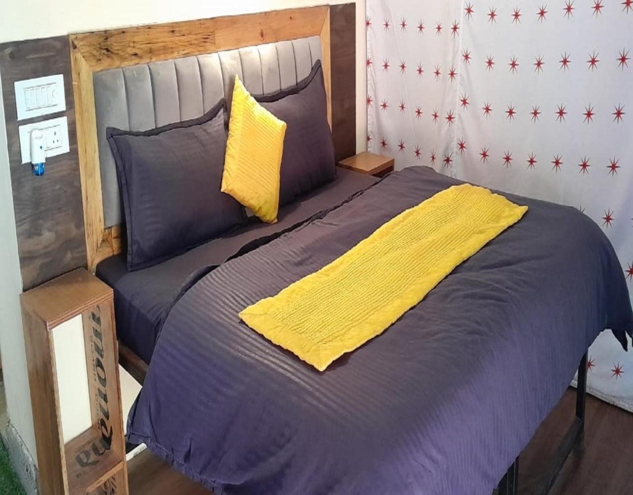 Riverside Glamping By Stayapart X Elephant Brook Bijni Extérieur photo